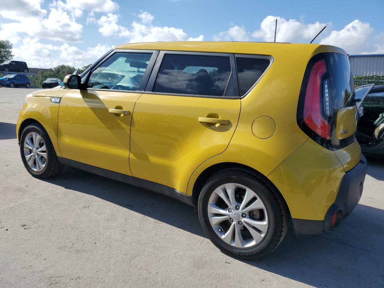 KNDJP3A50F7117640 2015 Kia Soul +