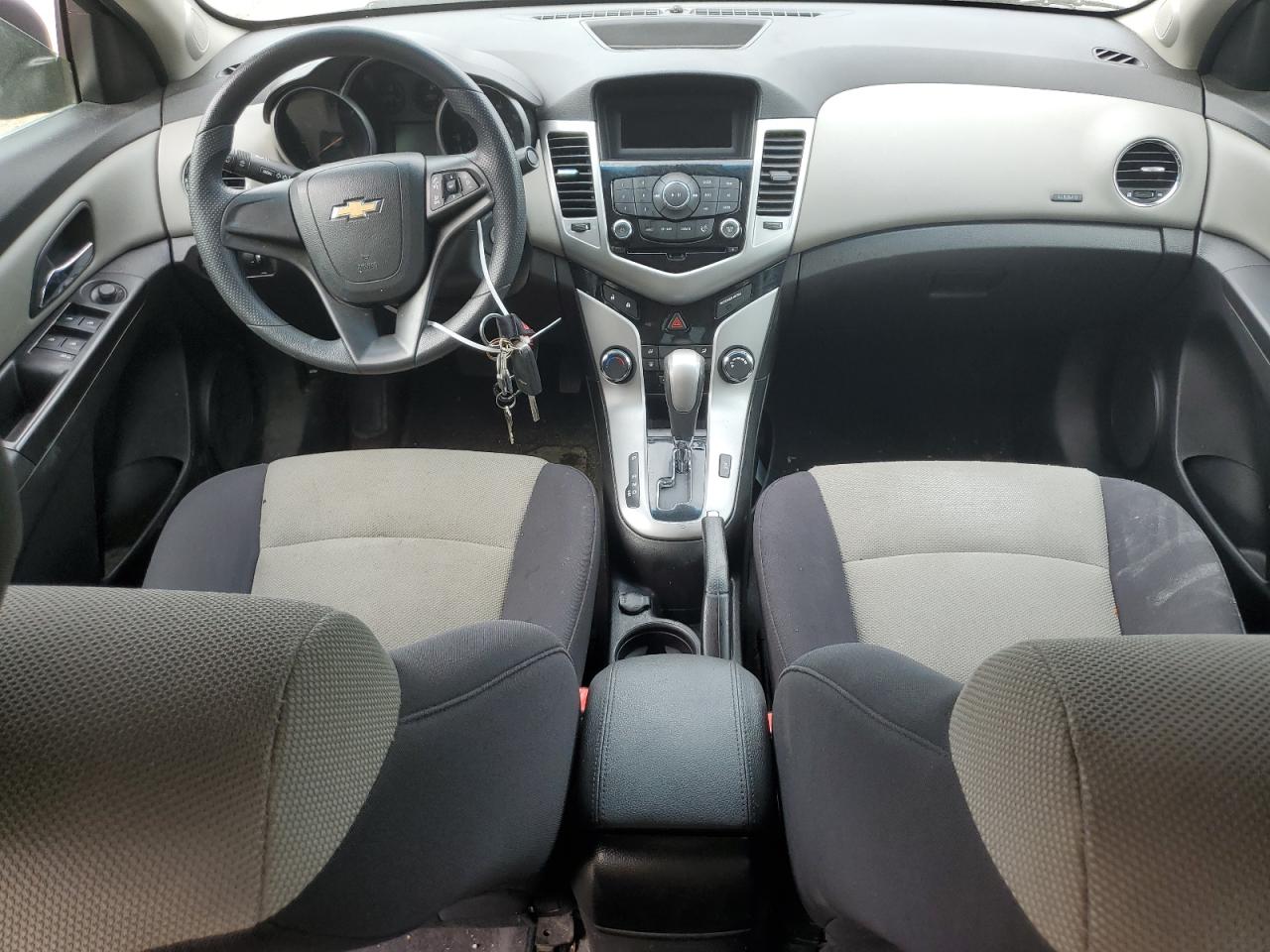 2012 Chevrolet Cruze Ls vin: 1G1PC5SH1C7288301