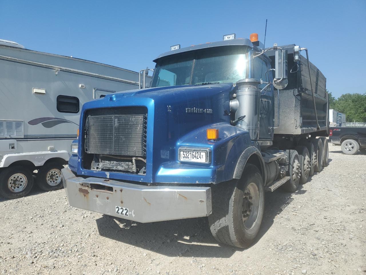 Lot #2559125021 2001 WESTERN STAR/AUTO CAR CONVENTION