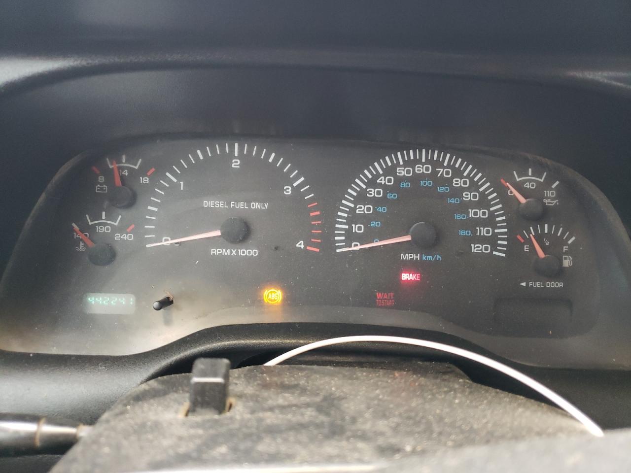 1B7MC3368YJ143519 2000 Dodge Ram 3500