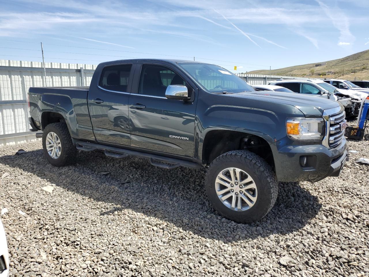 1GTP6CE14H1198104 2017 GMC Canyon Sle