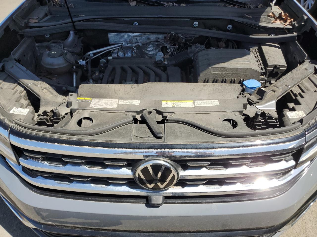 1V2FE2CA2MC214695 2021 Volkswagen Atlas Cross Sport Sel Premium R-Line