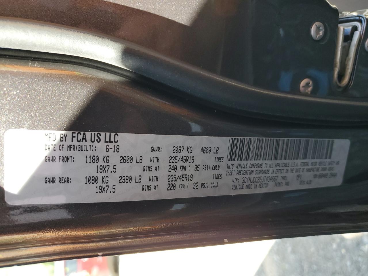 3C4NJDCB5JT434667 2018 Jeep Compass Limited