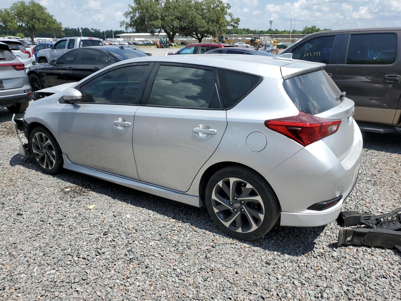 JTNKARJE6GJ521504 2016 Toyota Scion Im