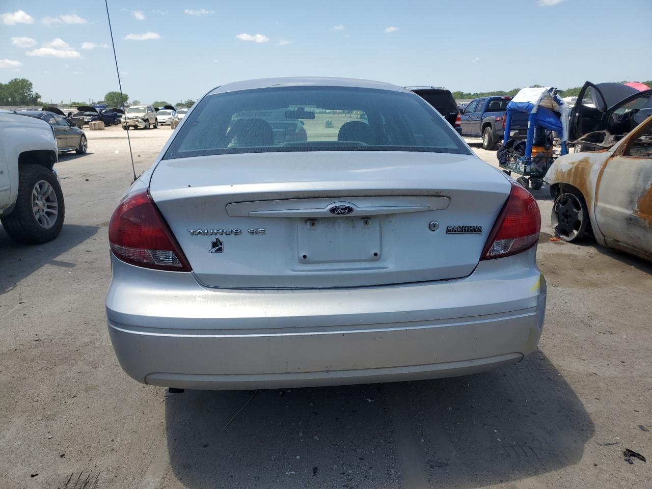 1FAFP53216A254115 2006 Ford Taurus Se