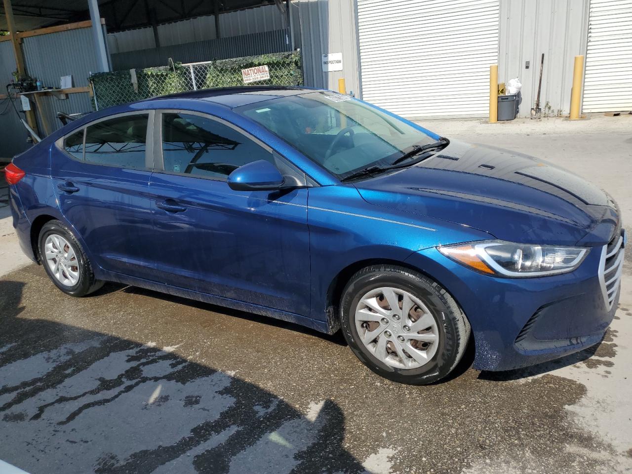 2017 Hyundai Elantra Se vin: 5NPD74LF5HH082455