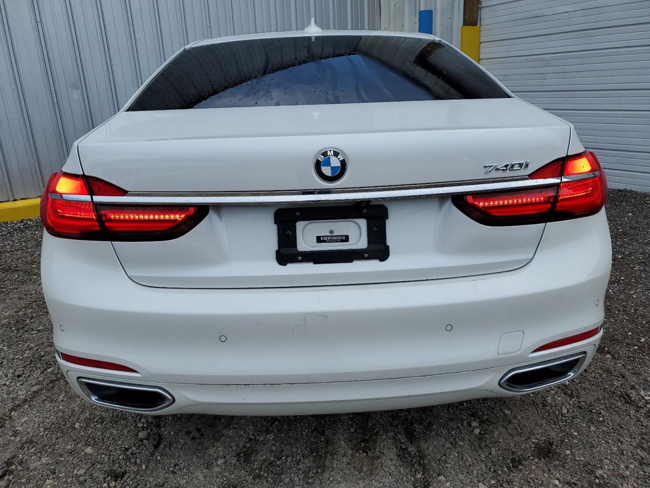 WBA7E2C52KB218075 2019 BMW 740 I