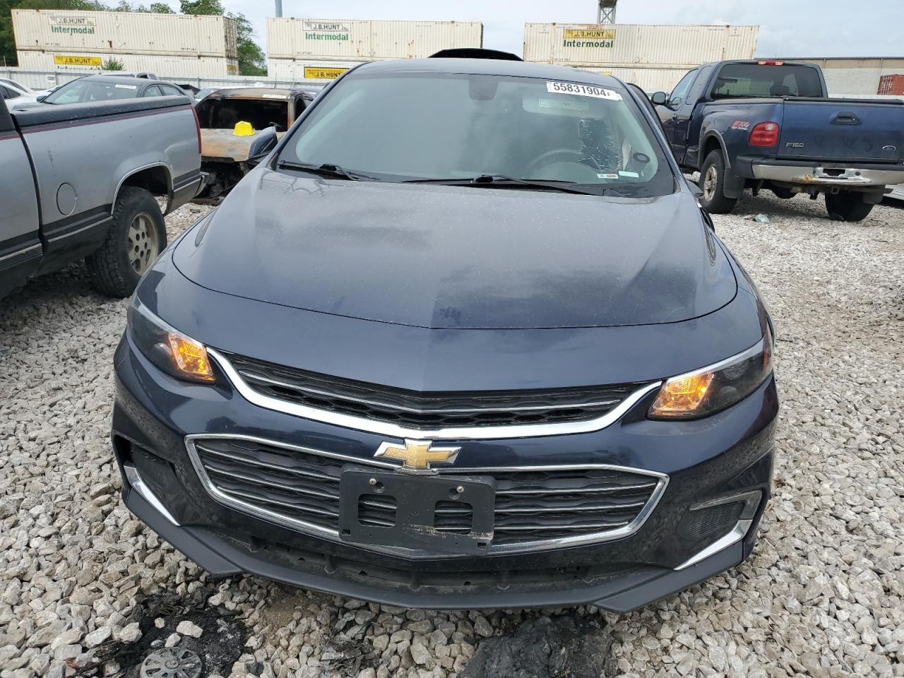 1G1ZD5STXJF163956 2018 Chevrolet Malibu Lt