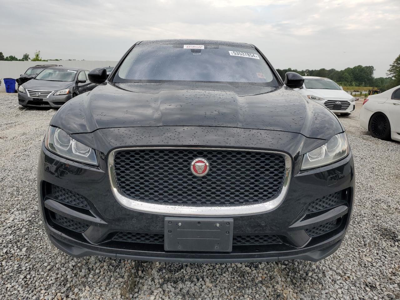 2017 Jaguar F-Pace Premium vin: SADCJ2BV8HA066904