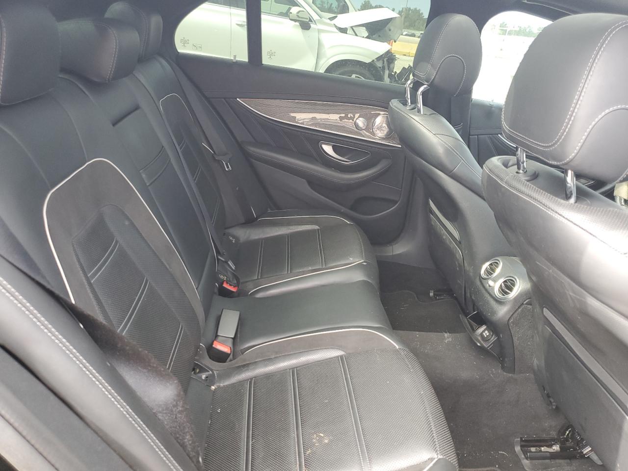 WDDZF8KBXJA283883 2018 Mercedes-Benz E 63 Amg-S