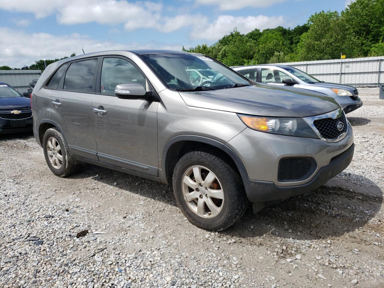 2013 Kia Sorento Lx vin: 5XYKT3A15DG328698