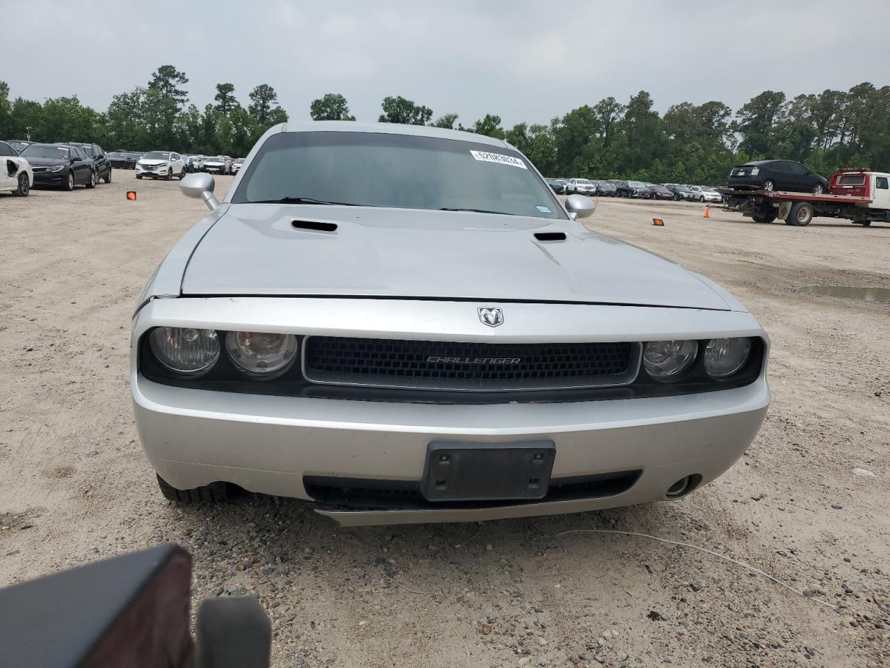 2B3CJ4DV0AH157596 2010 Dodge Challenger Se