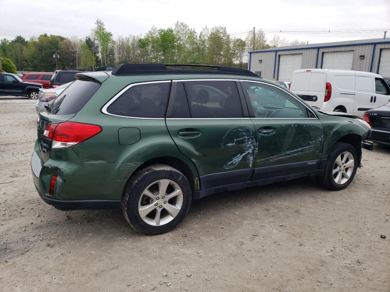 4S4BRBKC5E3228854 2014 Subaru Outback 2.5I Limited