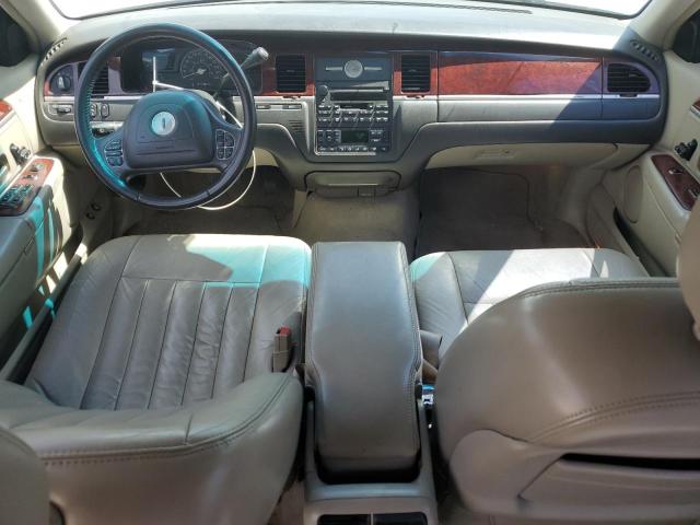 2003 Lincoln Town Car Executive VIN: 1LNHM81W33Y687937 Lot: 53808254