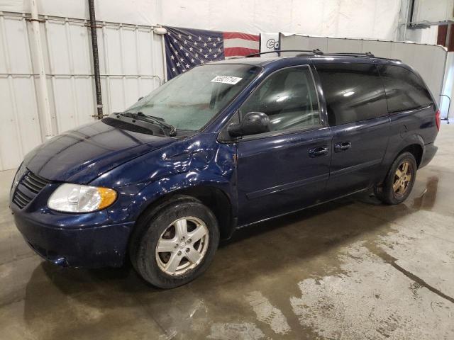 Lot #2554058687 2005 DODGE GRAND CARA salvage car