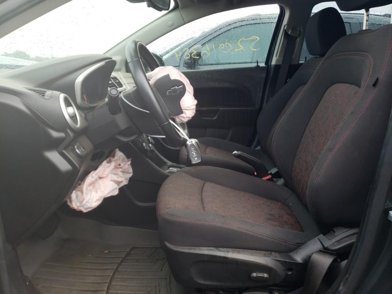 1G1JD6SB7L4140918 2020 Chevrolet Sonic Lt