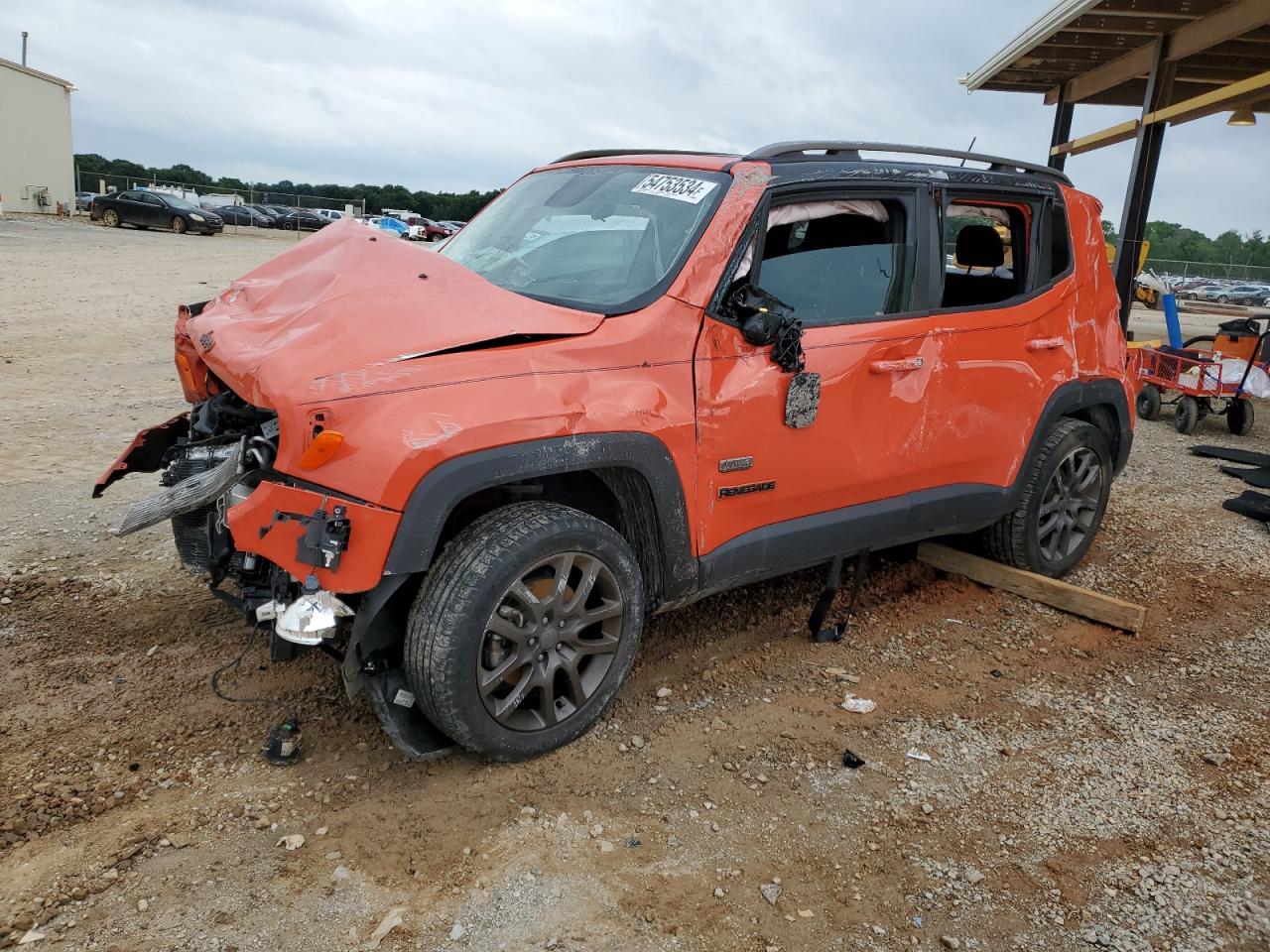 2016 Jeep Renegade Latitude vin: ZACCJBBT7GPD63820