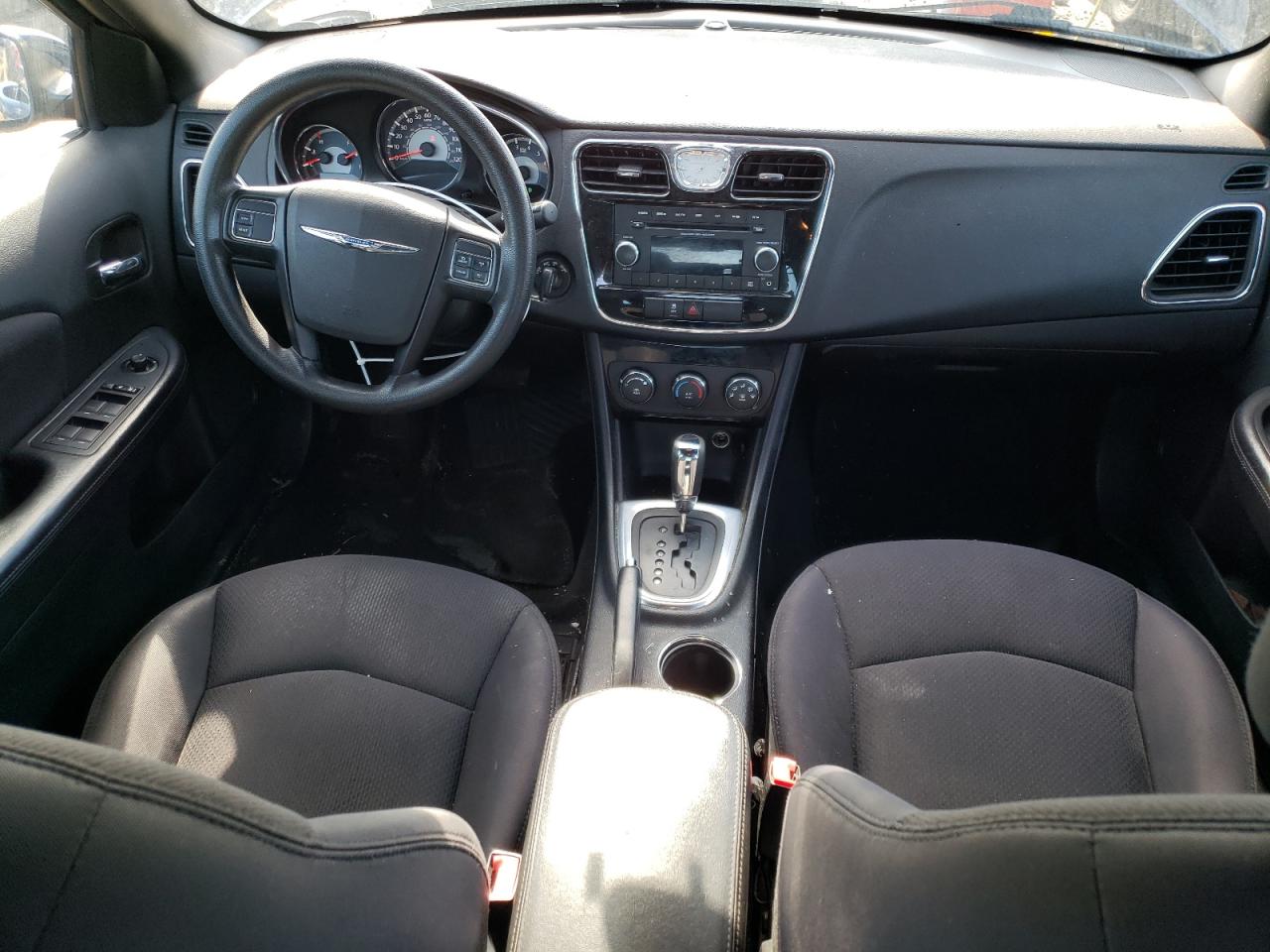 1C3CCBAB2EN146463 2014 Chrysler 200 Lx