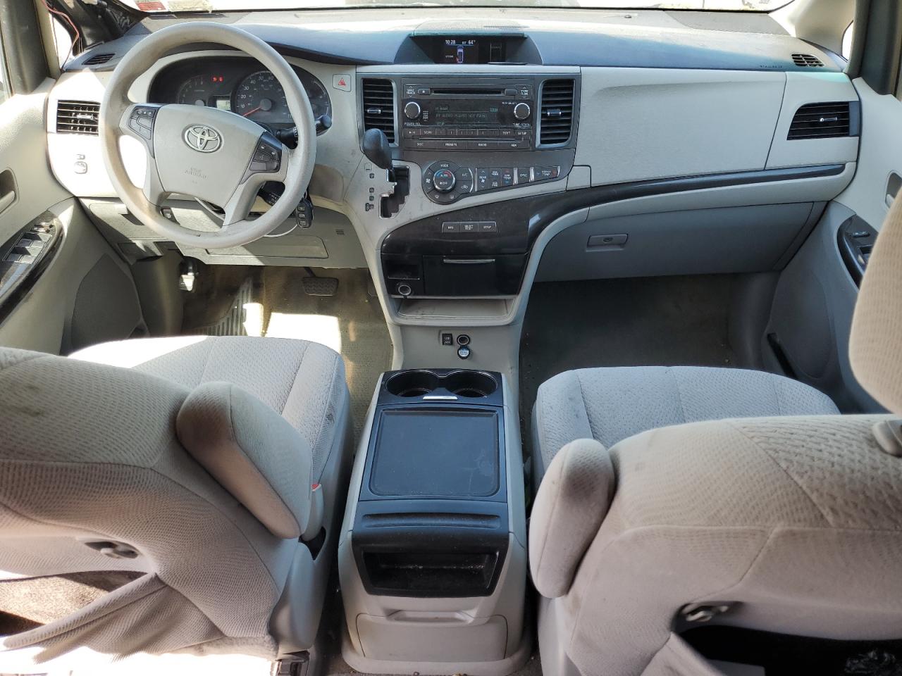 5TDKK3DC8DS367675 2013 Toyota Sienna Le