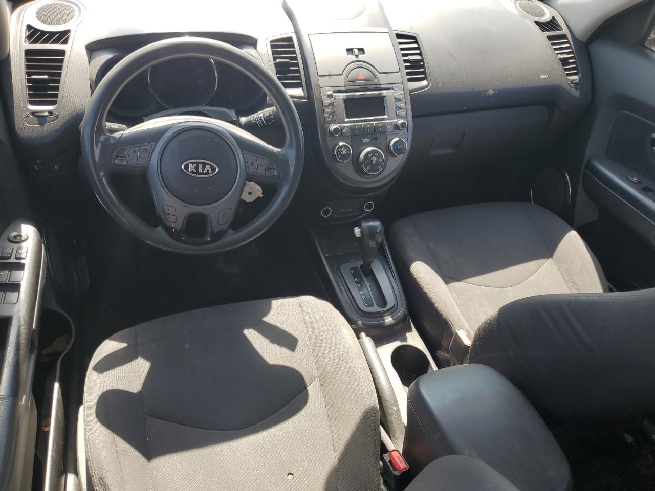 KNDJT2A28A7162295 2010 Kia Soul +