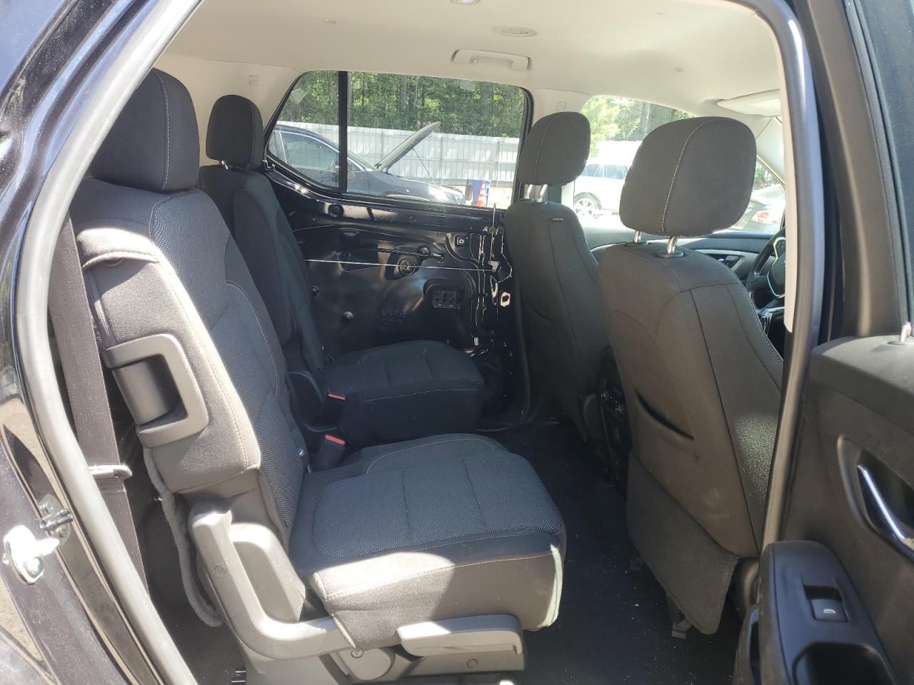 1GNERGKW4LJ107709 2020 Chevrolet Traverse Lt