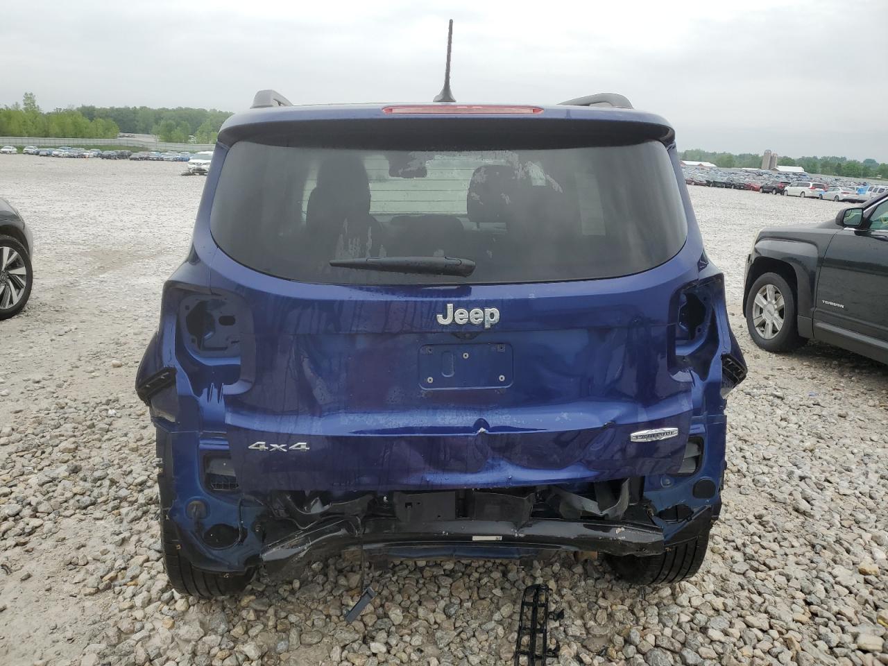 ZACCJBBT2GPD61702 2016 Jeep Renegade Latitude