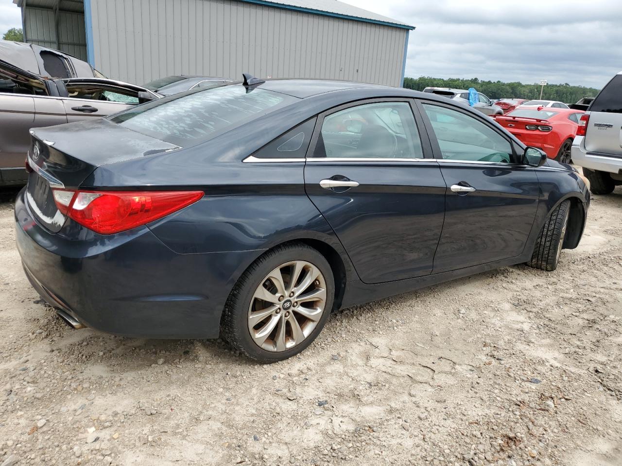 5NPEC4AC4BH056901 2011 Hyundai Sonata Se