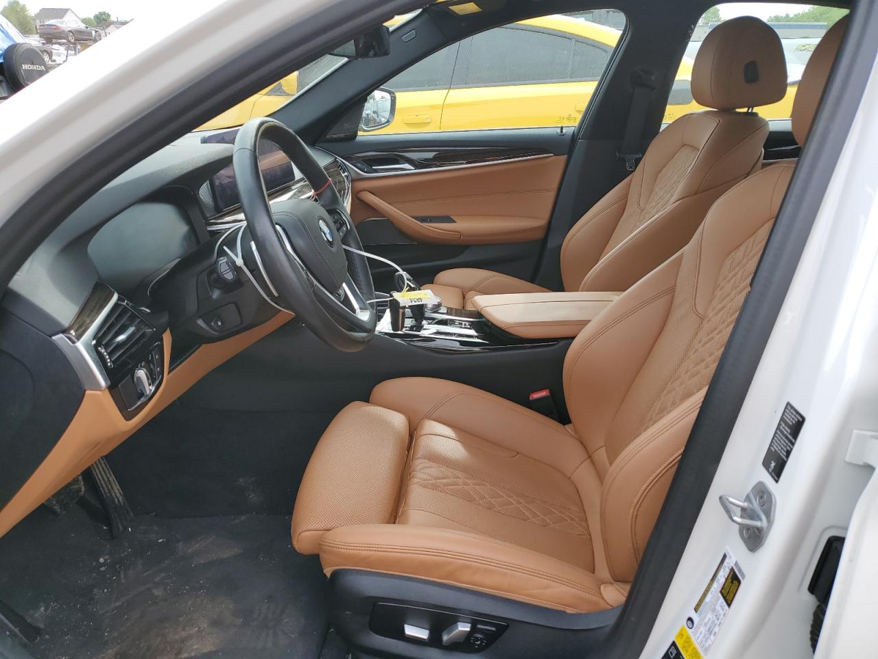 WBA13BJ01MCF17303 2021 BMW 530 Xi