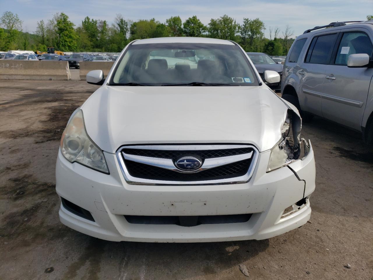 4S3BMCC67B3240839 2011 Subaru Legacy 2.5I Premium