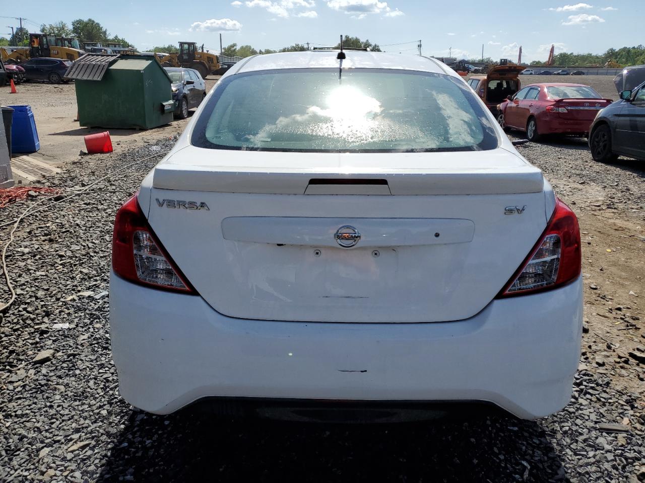 3N1CN7AP3KL846490 2019 Nissan Versa S