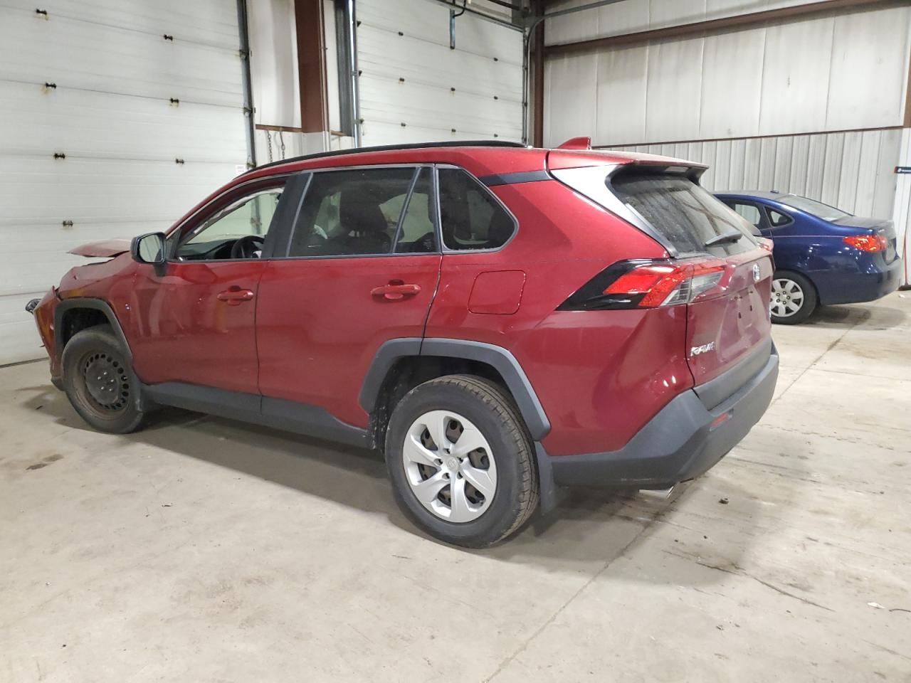 JTMF1RFV8KD012083 2019 Toyota Rav4 Le