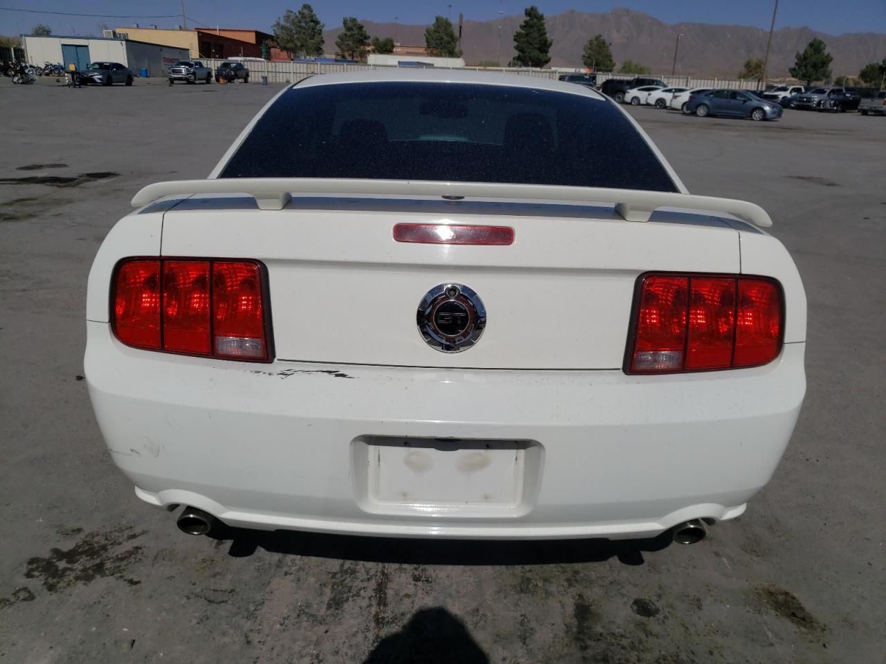1ZVHT82H385199651 2008 Ford Mustang Gt