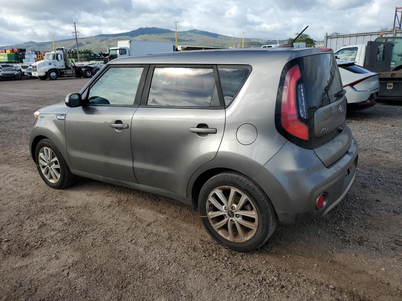 KNDJP3A59K7655019 2019 Kia Soul +