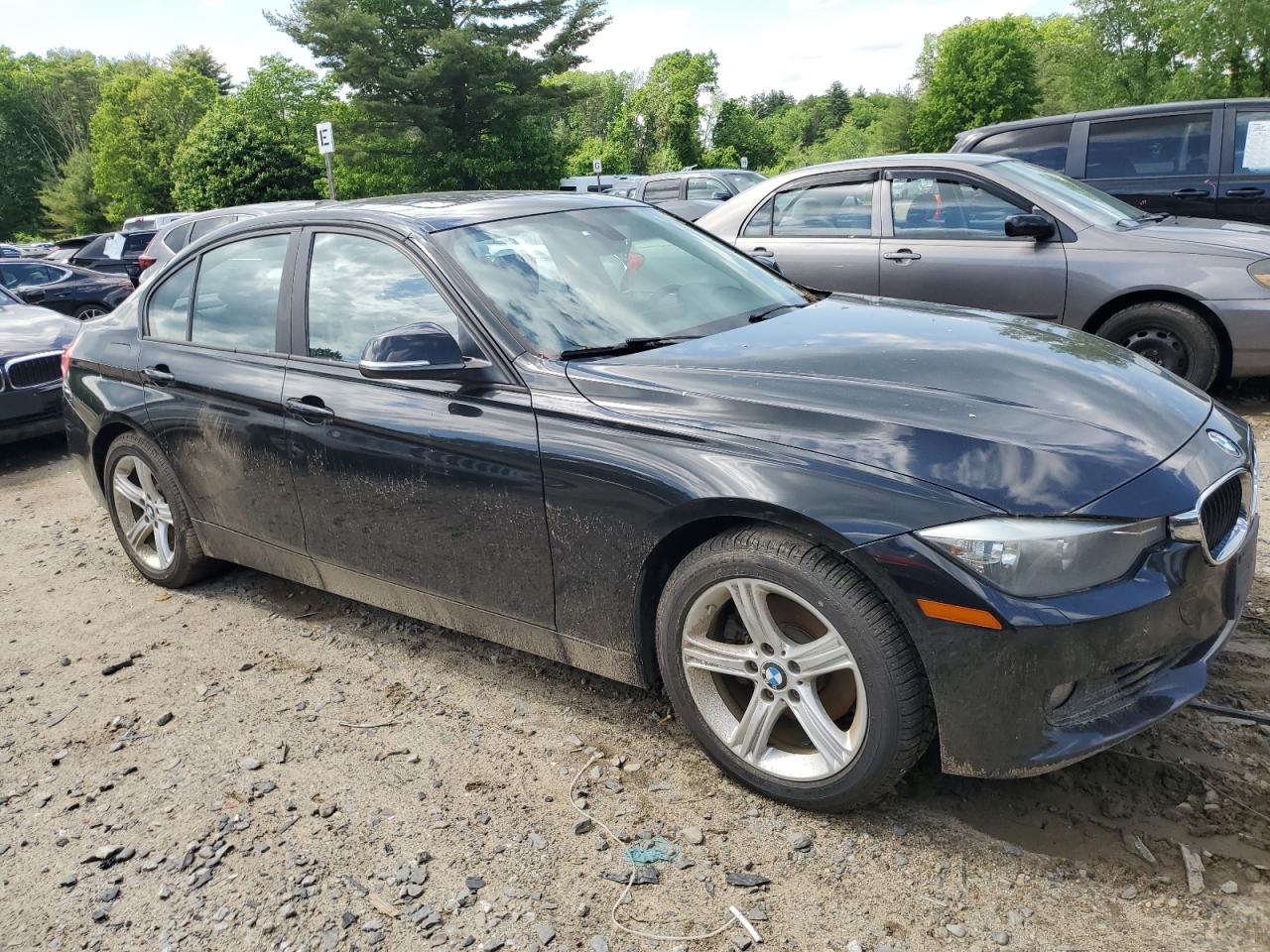 2013 BMW 328 Xi Sulev vin: WBA3B5G5XDNP40697