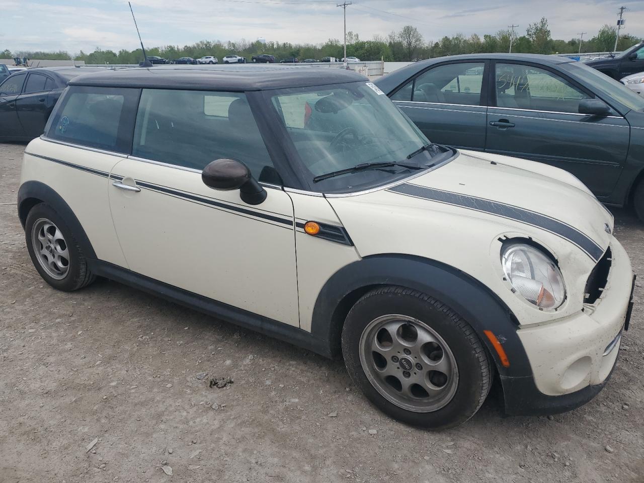 WMWSU3C55DT370710 2013 Mini Cooper