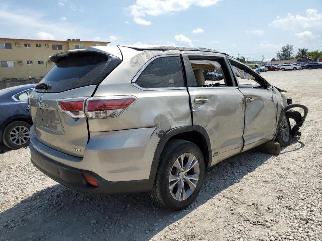 VIN 5TDKKRFHXES022614 2014 Toyota Highlander, Xle no.3