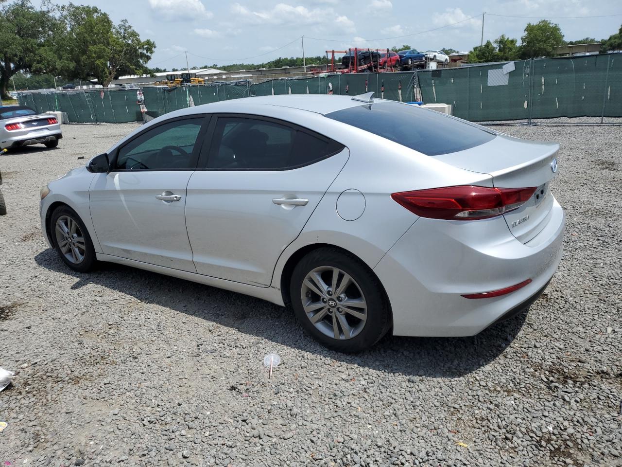 5NPD84LF8HH189318 2017 Hyundai Elantra Se