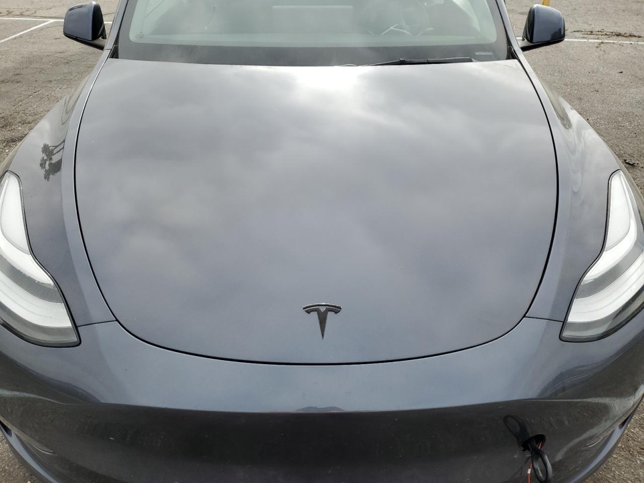 7SAYGDEE5NF313549 2022 Tesla Model Y