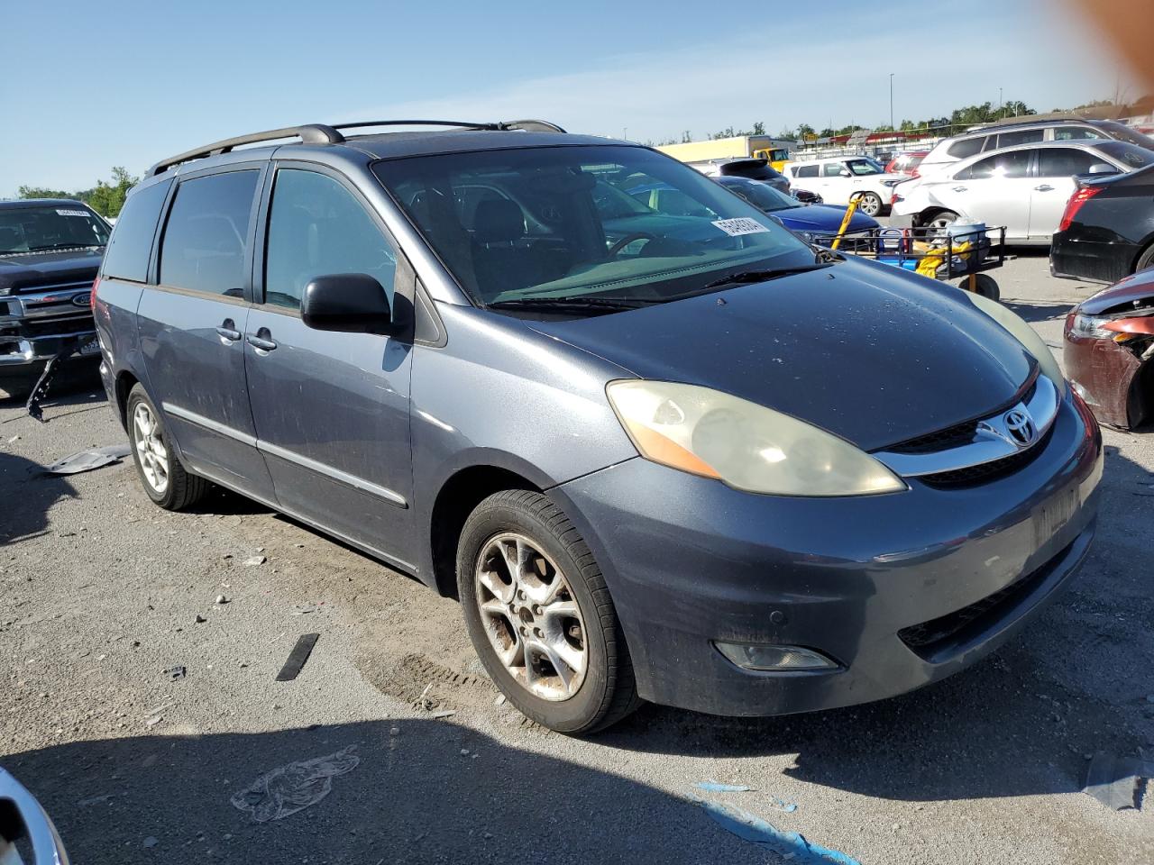 5TDZA22C06S485673 2006 Toyota Sienna Xle