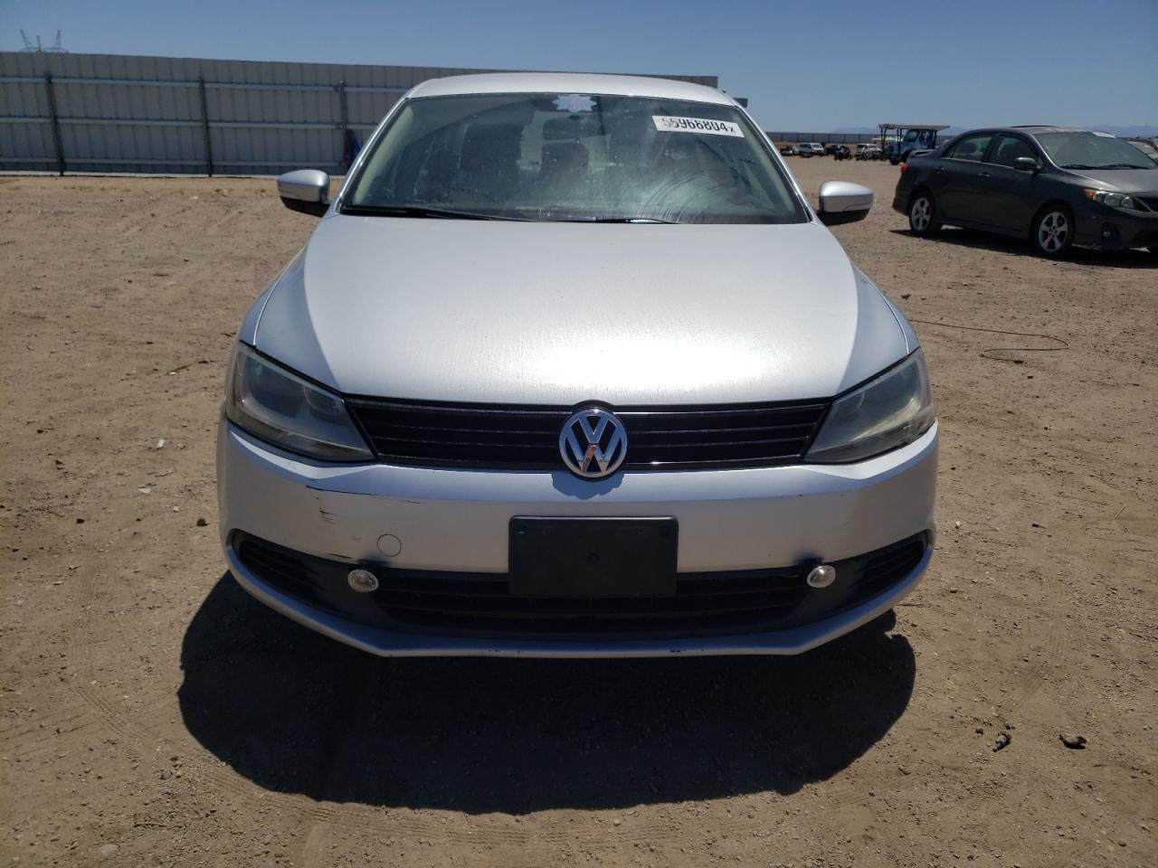 3VWD17AJ1EM327099 2014 Volkswagen Jetta Se