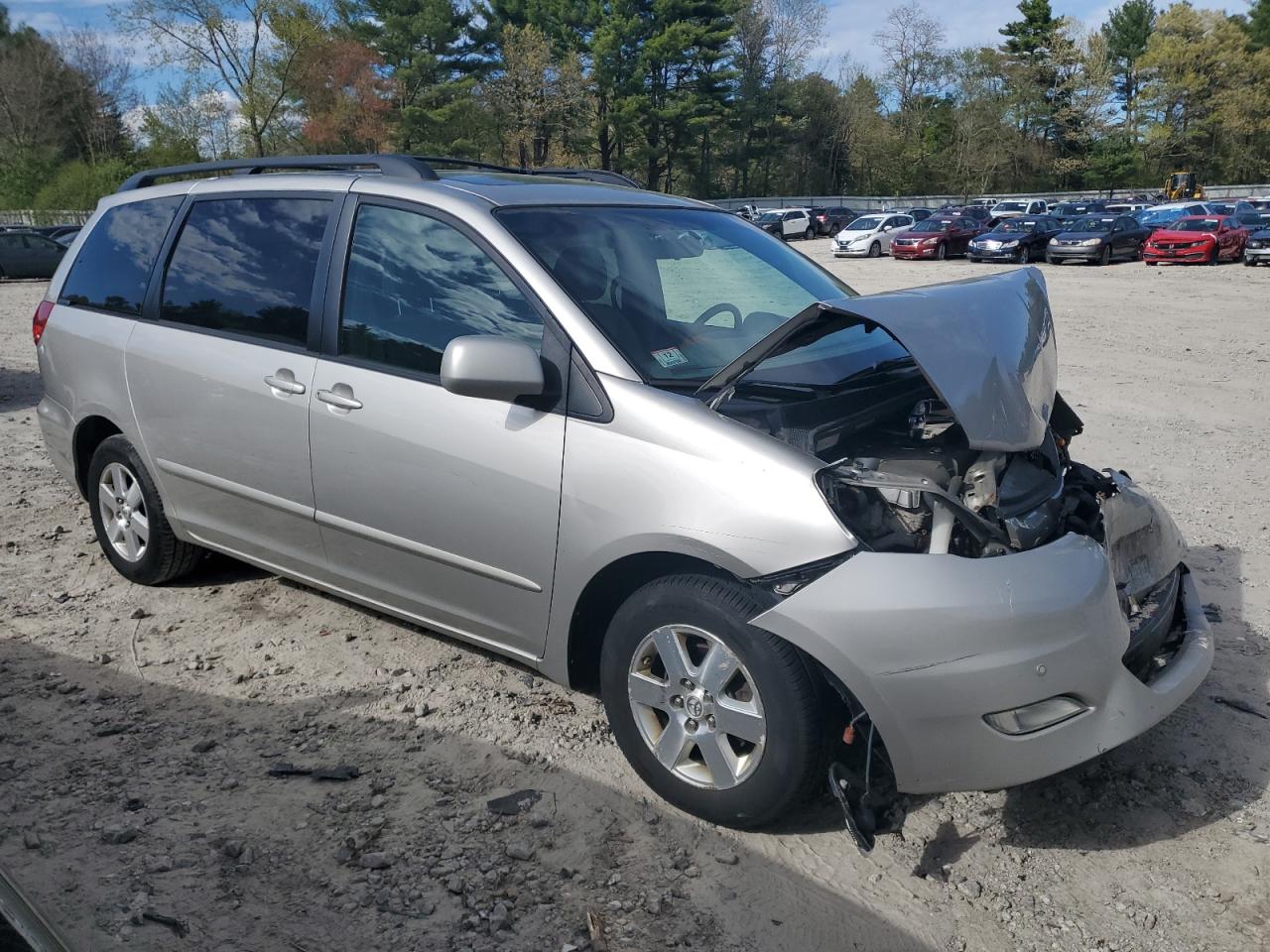 5TDYK4CC4AS315196 2010 Toyota Sienna Xle