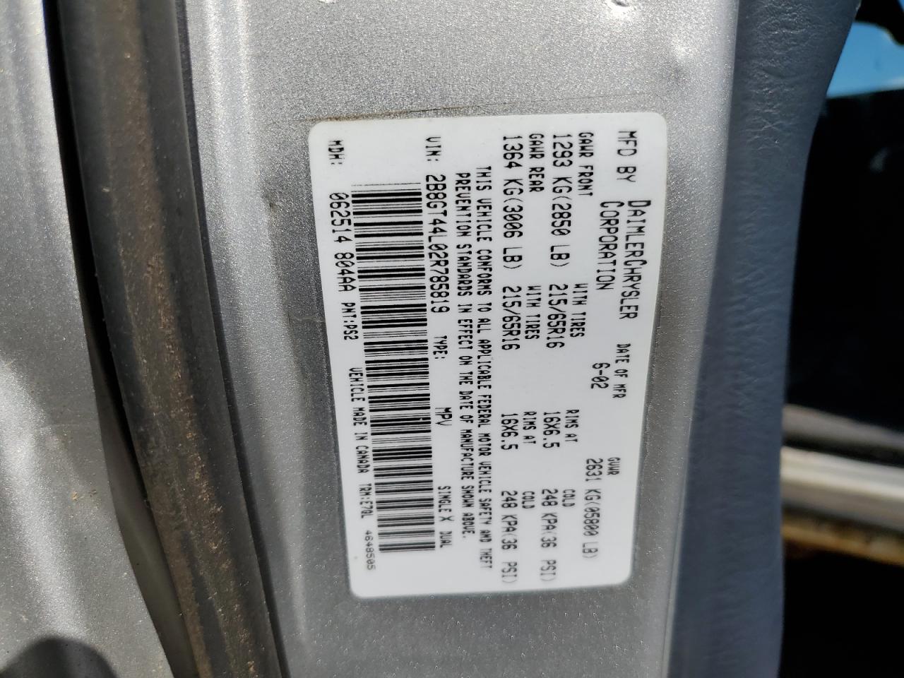 2B8GT44L02R785819 2002 Dodge Grand Caravan Sport