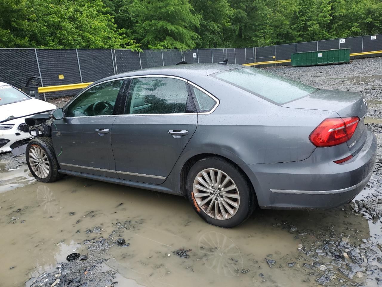 1VWBT7A35GC048603 2016 Volkswagen Passat Se