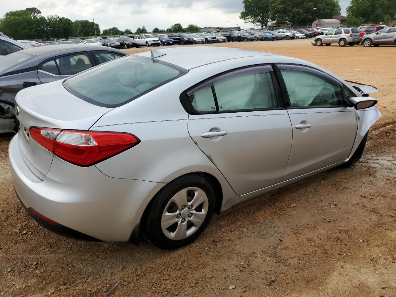 2016 Kia Forte Lx vin: KNAFK4A66G5576281