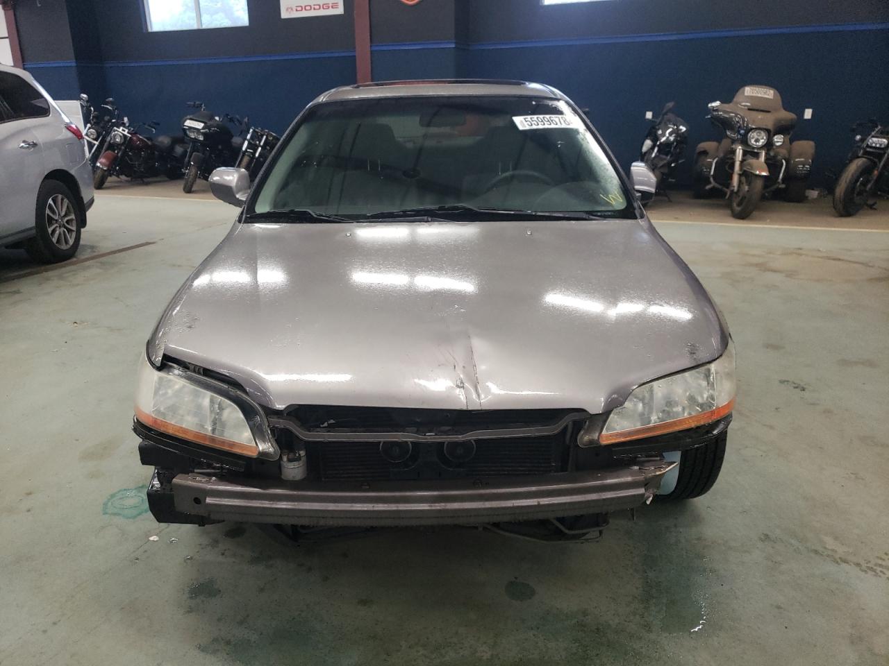 1HGCG6677YA150954 2000 Honda Accord Ex