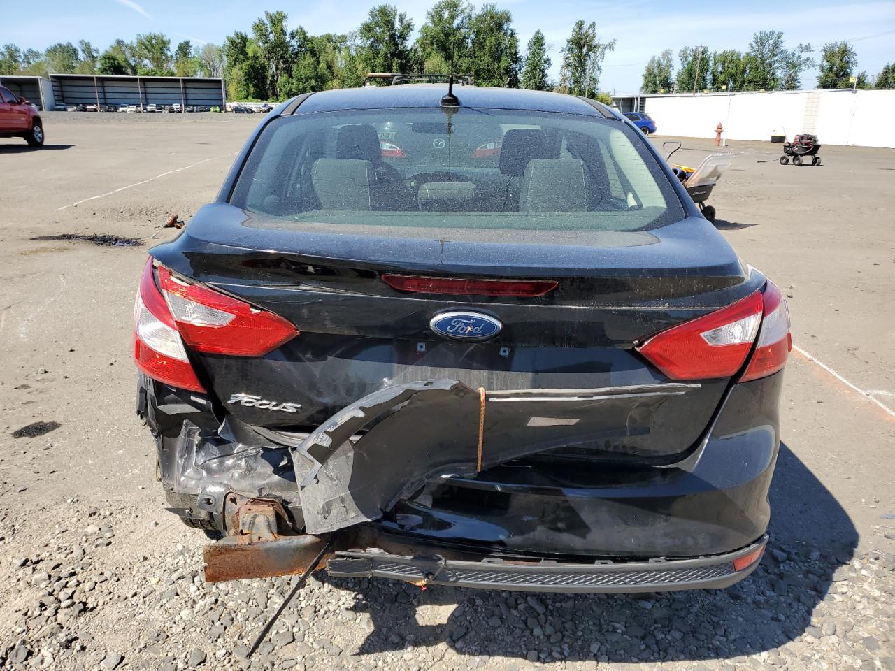 1FAHP3E24CL251851 2012 Ford Focus S