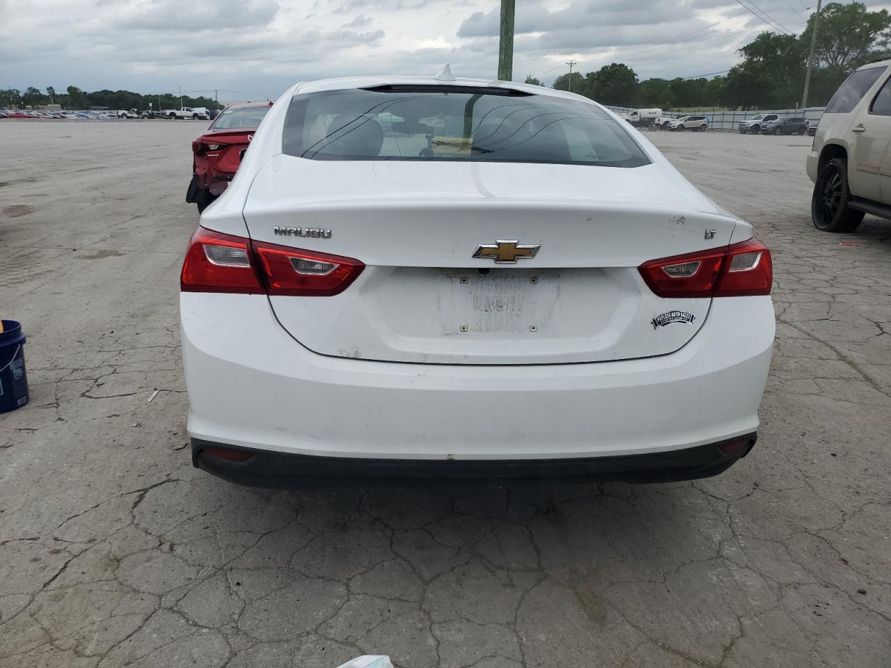 1G1ZE5ST4HF129759 2017 Chevrolet Malibu Lt