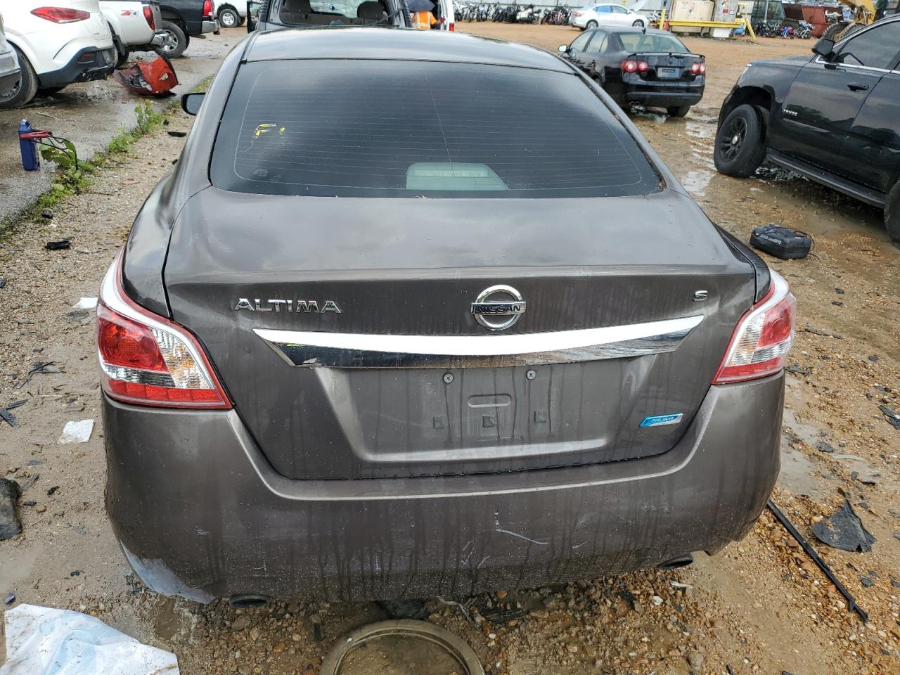 2013 Nissan Altima 2.5 vin: 1N4AL3AP0DC213887