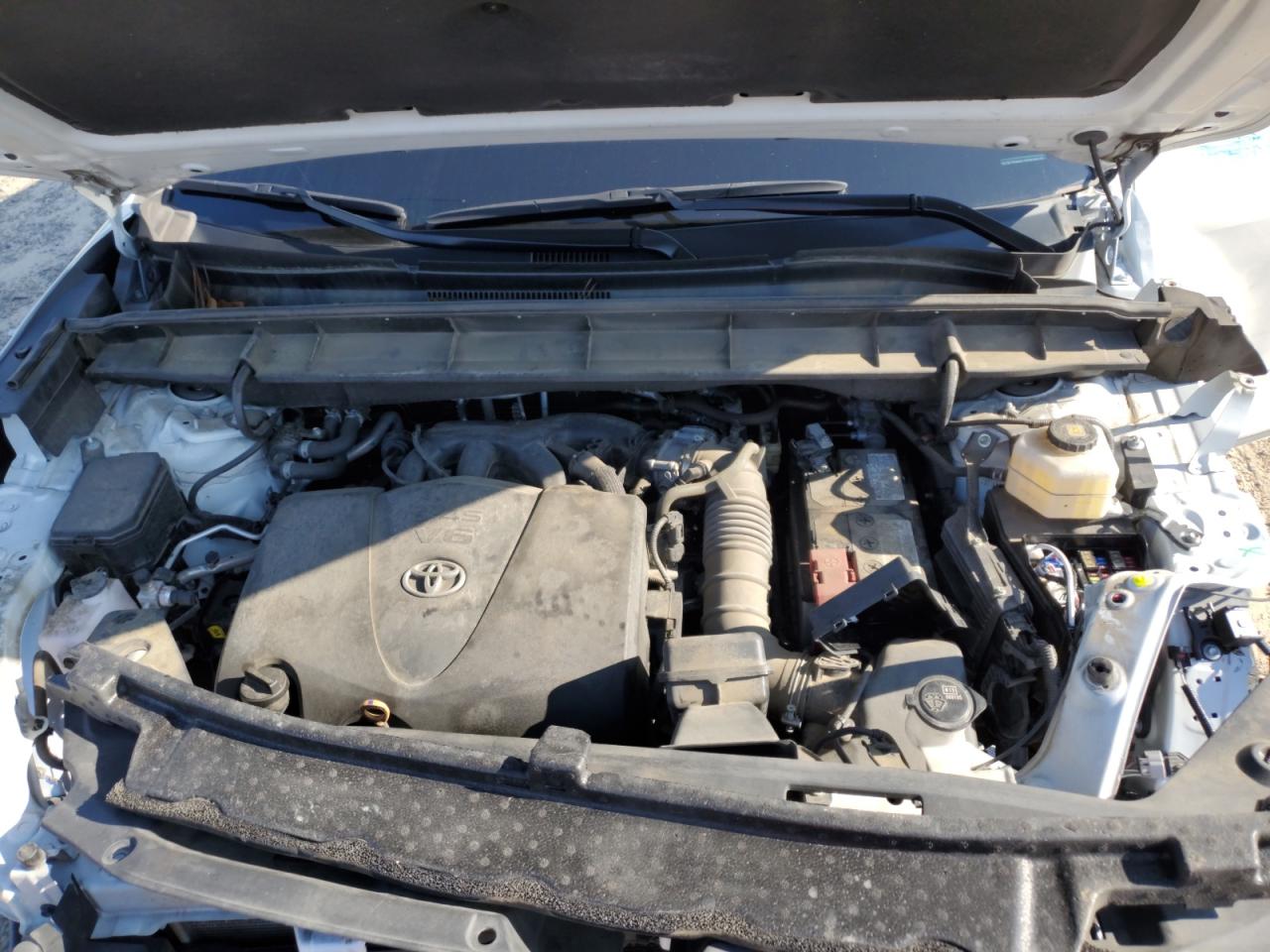 5TDFZRAH4LS008385 2020 Toyota Highlander Platinum