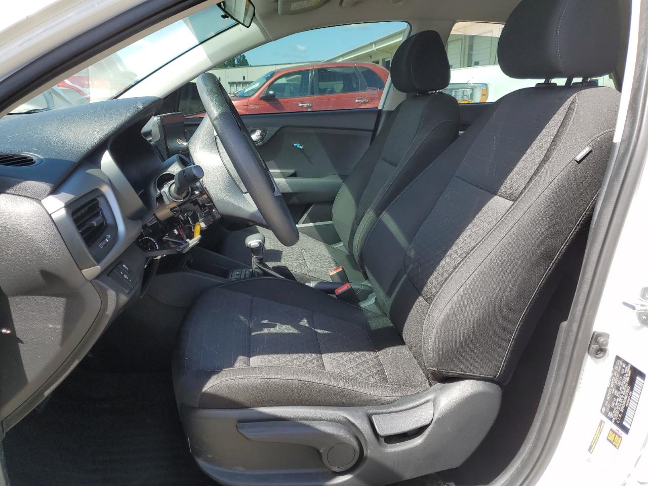 3KPA24AD9ME378001 2021 Kia Rio Lx